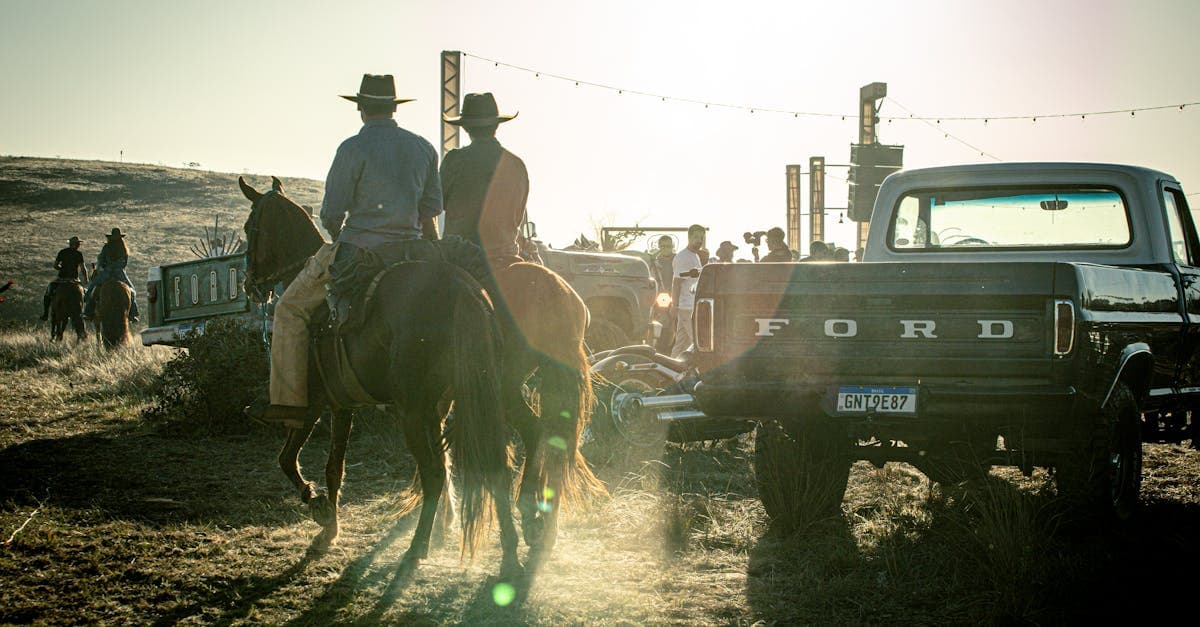 Cover Image for Unleashing Power and Performance: The Ultimate Guide to Pickup Trucks